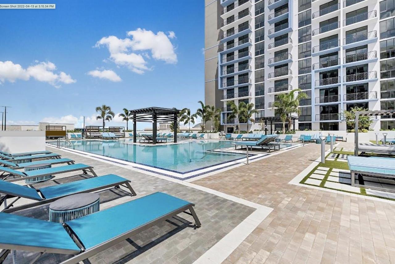 Downtown Doral, Florida. New Condo Style Resort. 外观 照片